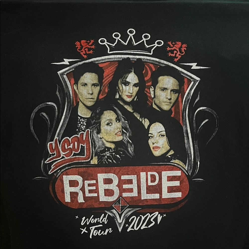 Black Y Soy Rebelde World Tour 2023 XL Shirt